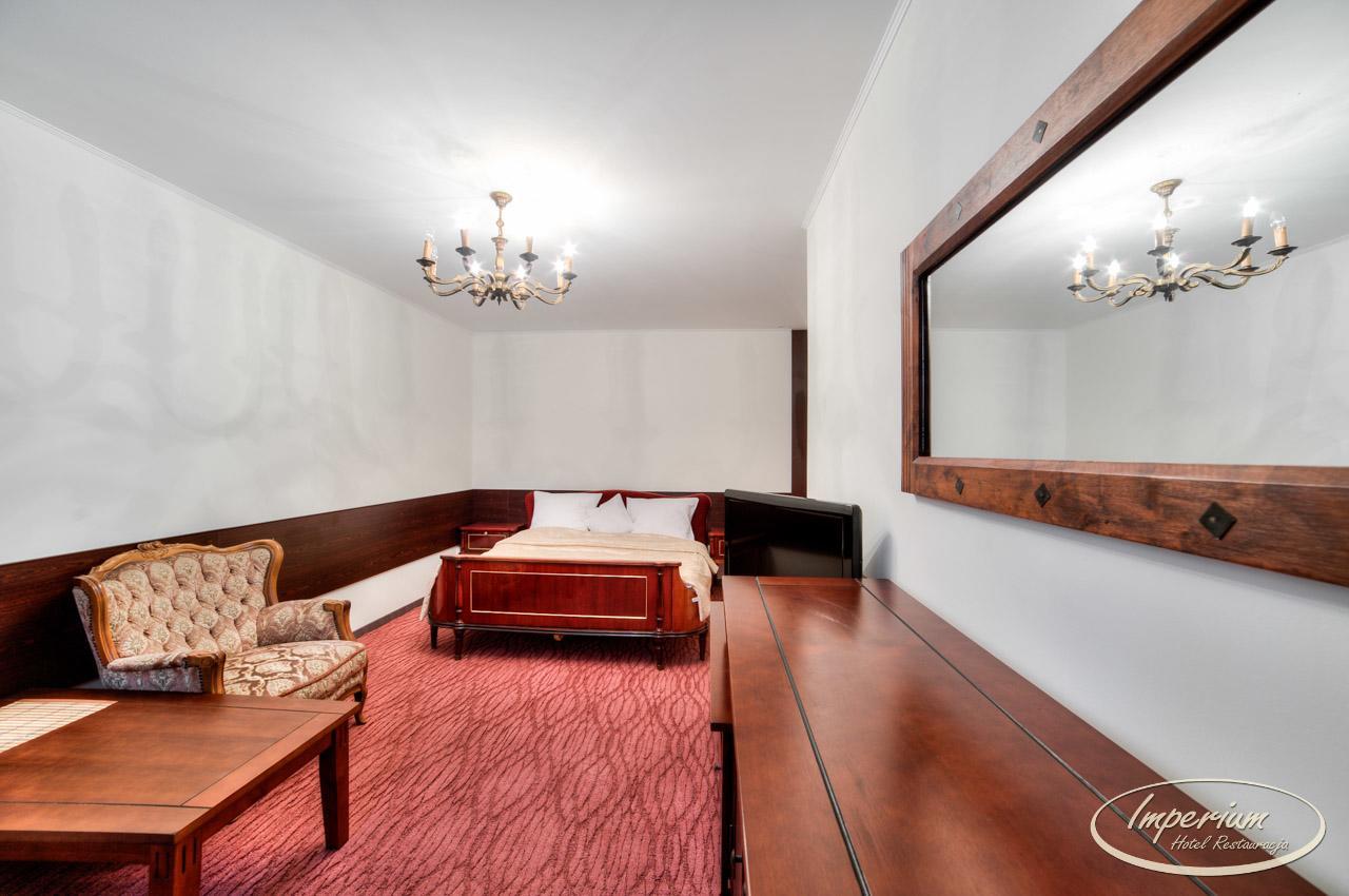 Imperium - Hotel Restauracja Firlej Luaran gambar
